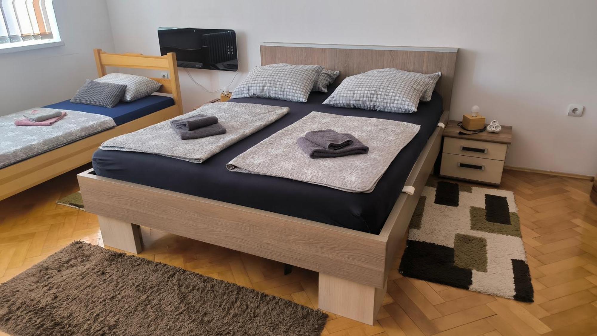 Apartamento Trosoban stan u Zenici Zenica Exterior foto