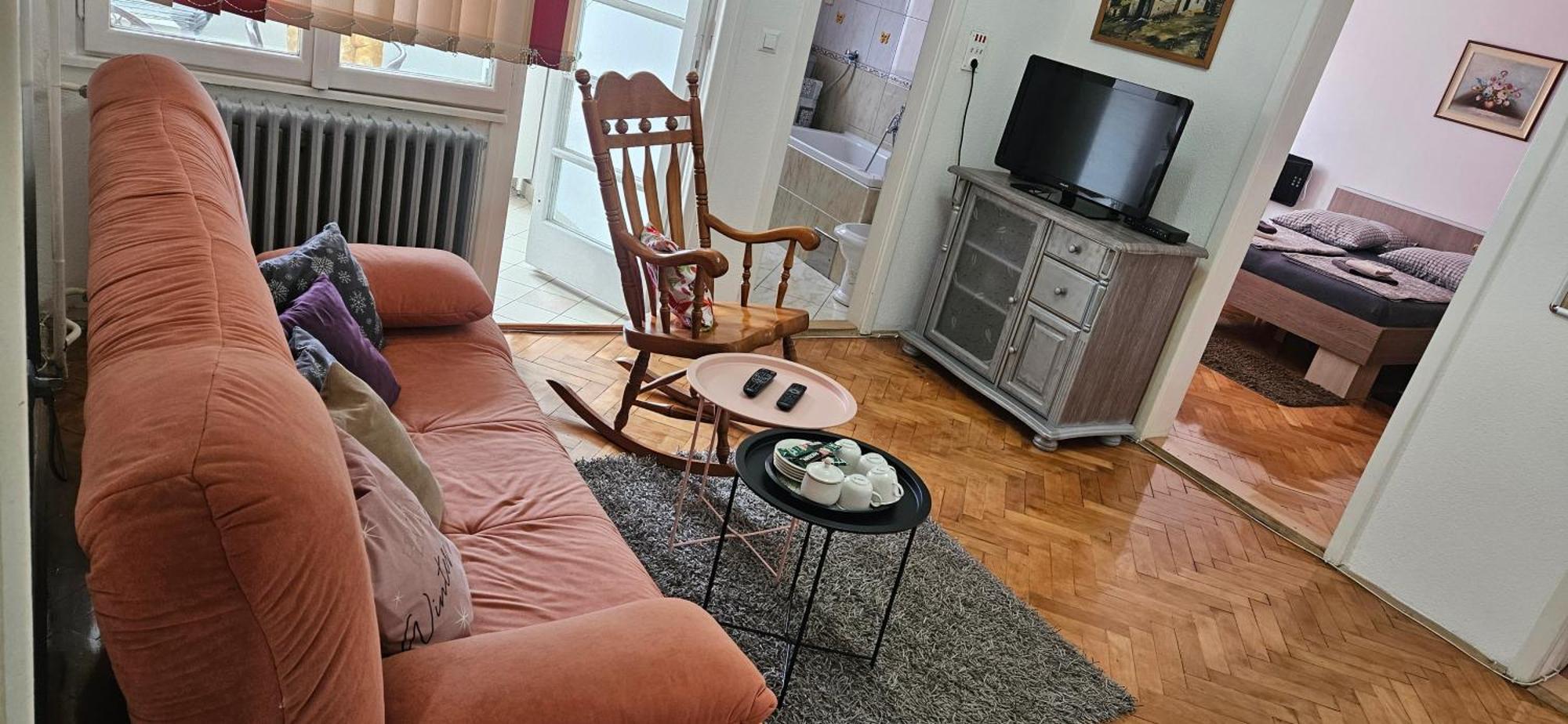 Apartamento Trosoban stan u Zenici Zenica Exterior foto